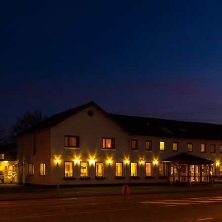 Sdr. Omme Kro & Hotel Экстерьер фото